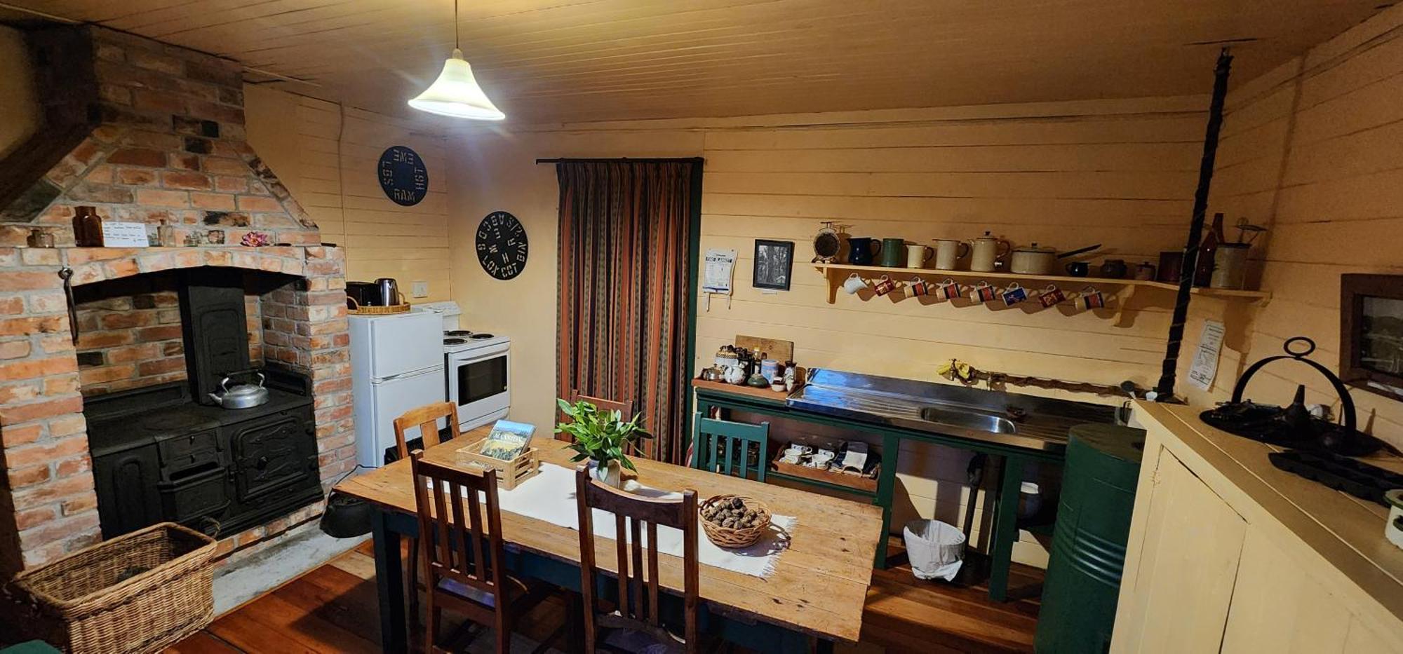 Ruahine Historic Shearers Quarters 빌라 외부 사진